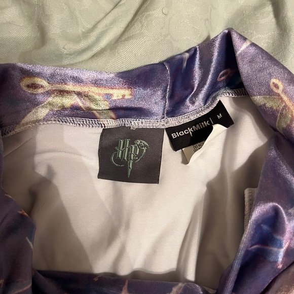 Blackmilk Harry Potter Winged Keys Velvet Pocket Skirt - Medium - Picture 2 of 2